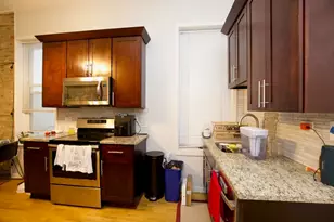 1252 N Greenview Ave, Chicago, IL 60642 - Photo 4