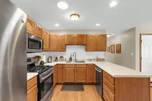 403 N Cedar Dr, Saint John, IL 61873 - Photo 14