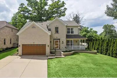 206 S Western Avenue, Bartlett, IL 60103 - Photo 1