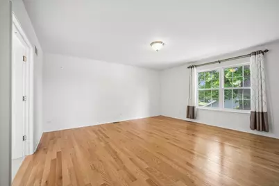 206 S Western Avenue, Bartlett, IL 60103 - Photo 14