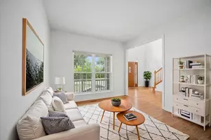 206 S Western Ave, Bartlett, IL 60103 - Photo 4