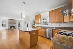 206 S Western Ave, Bartlett, IL 60103 - Photo 10
