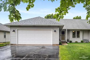 316 Old Mill Ln, Hampshire, IL 60140 - Photo 1