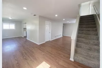 121 Highmoor Drive, Round Lake Park, IL 60073 - Photo 4
