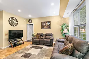 12587 Rock Island Trail, Huntley, IL 60142 - Photo 4