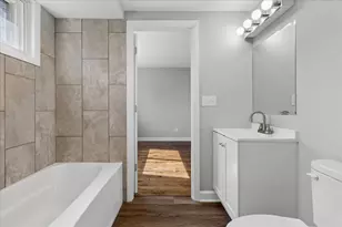 1415 W Pratt Blvd, Chicago, IL 60626 - Photo 12