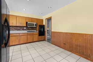 3N445 Jill Ct, Elmhurst, IL 60126 - Photo 12