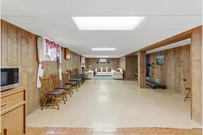 558 Manistee Avenue, Calumet City, IL 60409 - Photo 14