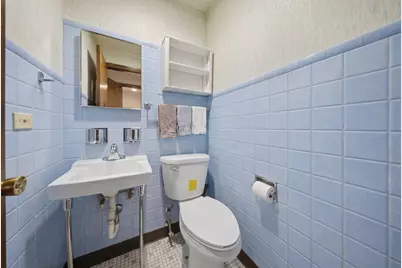 558 Manistee Avenue, Calumet City, IL 60409 - Photo 12