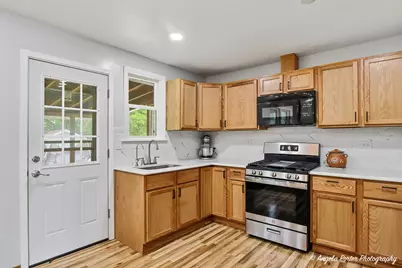 7509 Villa Vista Court, Spring Grove, IL 60081 - Photo 14