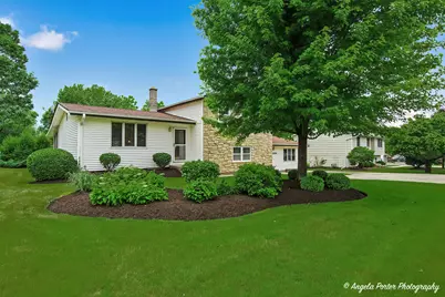 7509 Villa Vista Court, Spring Grove, IL 60081 - Photo 1