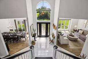 10 Bordeaux Ct, Oakwood Hills, IL 60013 - Photo 4