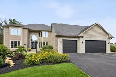 10 Bordeaux Court, Oakwood Hills, IL 60013 - Photo 2