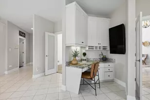 10 Bordeaux Ct, Oakwood Hills, IL 60013 - Photo 16