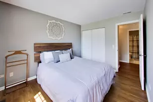 2446 Lawson Blvd, Gurnee, IL 60031 - Photo 20