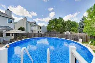 2446 Lawson Blvd, Gurnee, IL 60031 - Photo 34