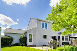 2446 Lawson Blvd, Gurnee, IL 60031 - Photo 30