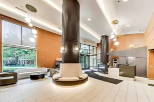 400 N Clinton St, Chicago, IL 60654 - Photo 40