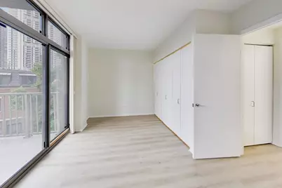 400 N Clinton Street #401, Chicago, IL 60654 - Photo 26