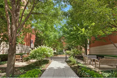 400 N Clinton Street #401, Chicago, IL 60654 - Photo 50