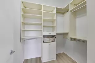 400 N Clinton St, Chicago, IL 60654 - Photo 22