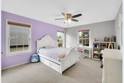 6430 Clarendon Hills Road, Willowbrook, IL 60527 - Photo 22