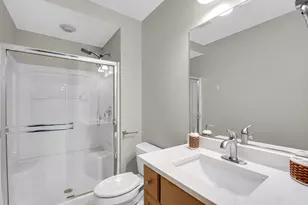 6430 Clarendon Hills Rd, Willowbrook, IL 60527 - Photo 34