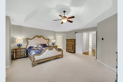 6430 Clarendon Hills Road, Willowbrook, IL 60527 - Photo 16