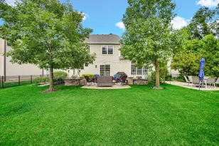 6430 Clarendon Hills Rd, Willowbrook, IL 60527 - Photo 38