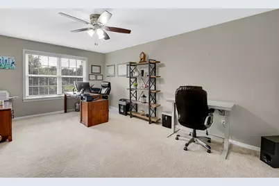 6430 Clarendon Hills Road, Willowbrook, IL 60527 - Photo 24