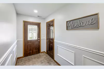 1325 E Lake Avenue, Glenview, IL 60025 - Photo 12
