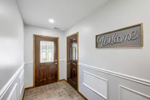 1325 E Lake Ave, Glenview, IL 60025 - Photo 12