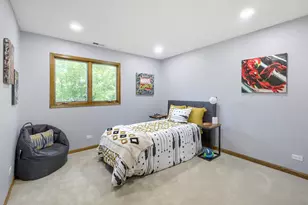1325 E Lake Ave, Glenview, IL 60025 - Photo 36