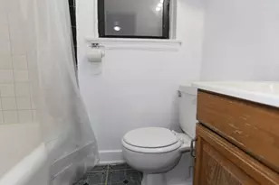 4735 N Beacon St, Chicago, IL 60640 - Photo 10