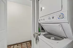 1671 Mission Hills Rd, Northbrook, IL 60062 - Photo 8