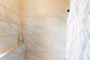 6504 S Maryland Ave, Chicago, IL 60637 - Photo 12