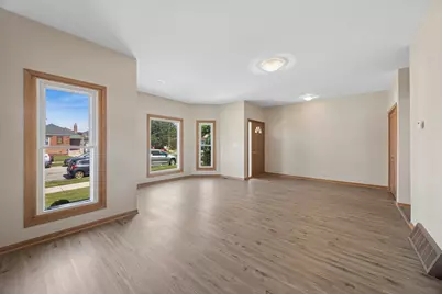 5310 S Mason Avenue, Chicago, IL 60638 - Photo 4