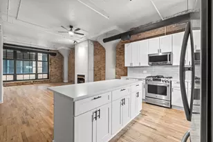 523 S Plymouth Ct, Chicago, IL 60605 - Photo 12