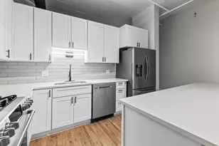 523 S Plymouth Ct, Chicago, IL 60605 - Photo 16