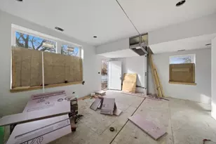 1325 Portland Ave, Chicago Heights, IL 60411 - Photo 4