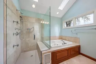 1152 Terre Dr, Libertyville, IL 60048 - Photo 30