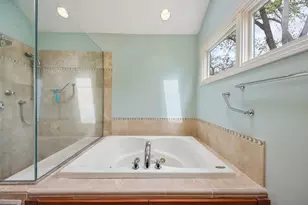 1152 Terre Dr, Libertyville, IL 60048 - Photo 32
