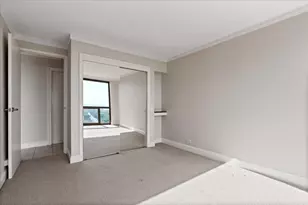 4343 N Clarendon Ave, Chicago, IL 60613 - Photo 12
