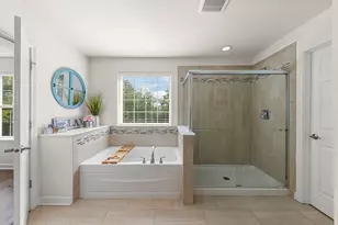 1240 W Thomas Rd, Wheaton, IL 60187 - Photo 24