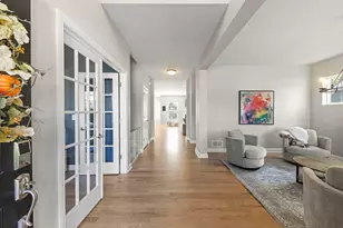 1240 W Thomas Rd, Wheaton, IL 60187 - Photo 2