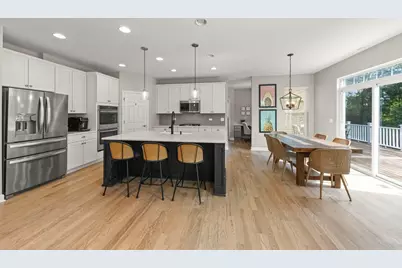 1240 W Thomas Road, Wheaton, IL 60187 - Photo 8
