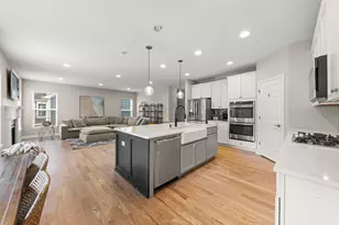 1240 W Thomas Rd, Wheaton, IL 60187 - Photo 12