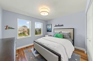 1240 W Thomas Rd, Wheaton, IL 60187 - Photo 28