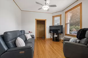 6517 N Sayre Ave, Chicago, IL 60631 - Photo 2