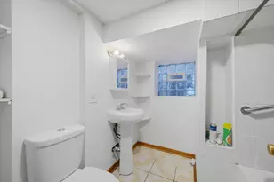 2324 N Central Park Ave, Chicago, IL 60647 - Photo 26